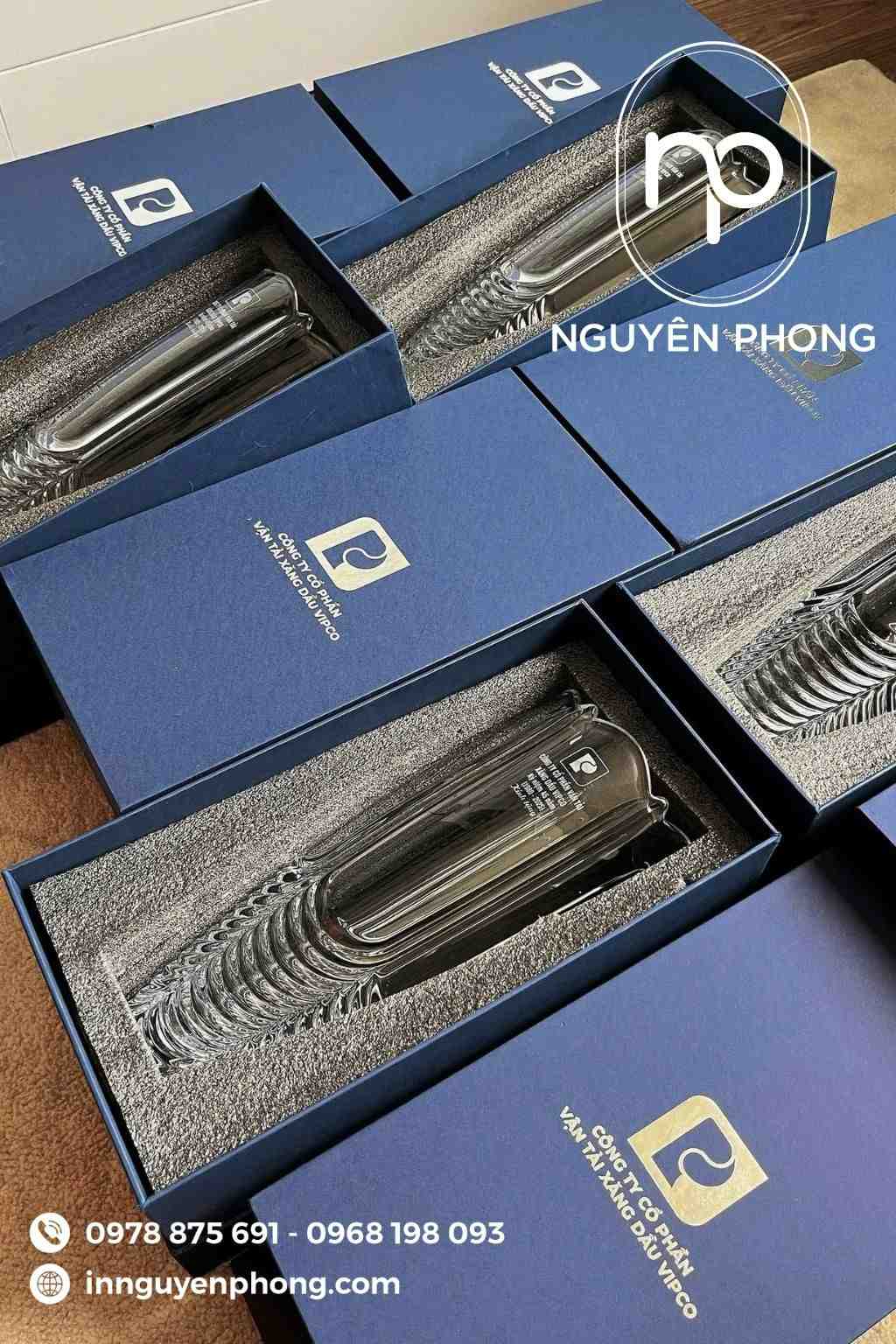 Bao bì đầy đủ cho món quà doanh nghiệp